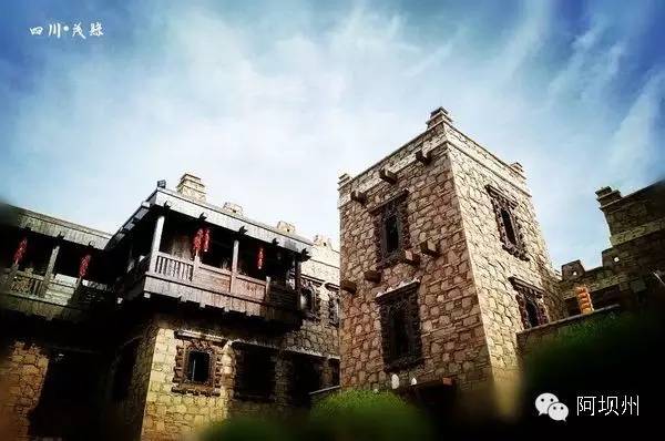 512汶川地震十二年铭记历史,缅怀汶川512地震