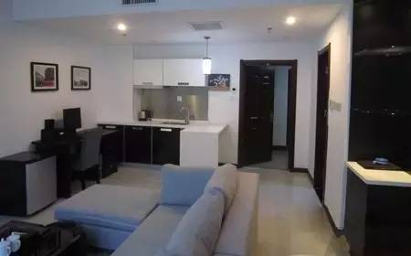 在青岛对你爱爱爱不完,却没想到你竟然是这种店!