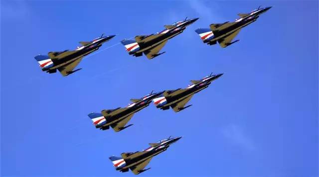 中国空军胸标高清图,新的空军胸标