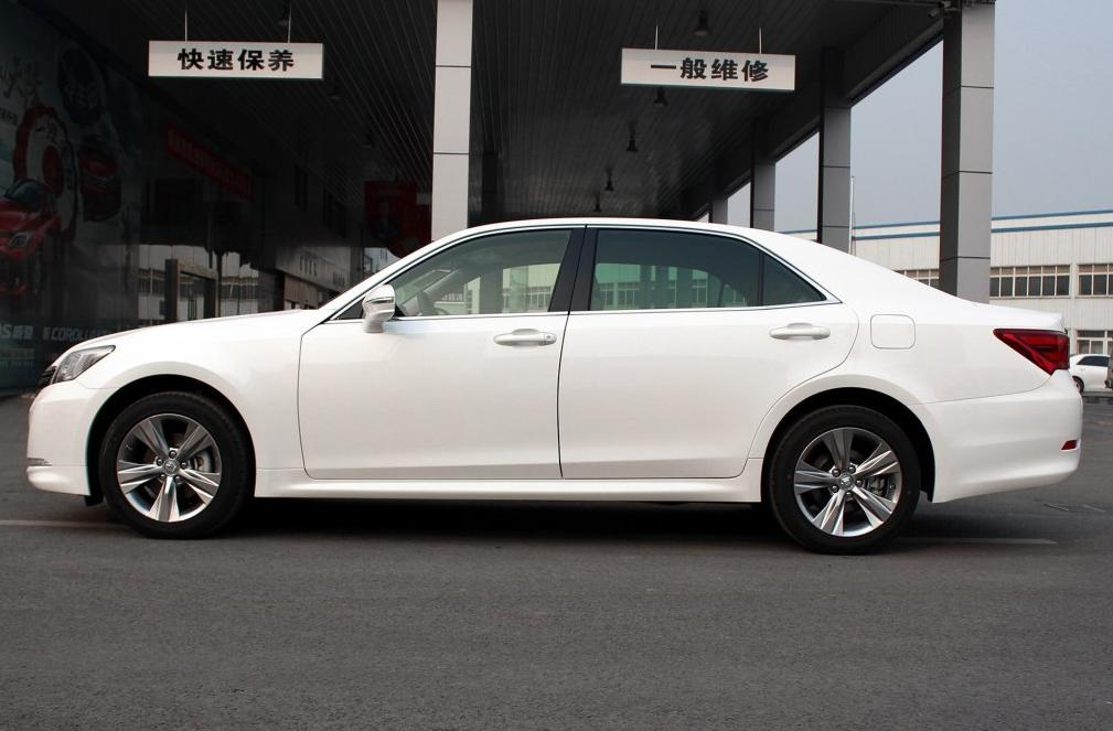 皇冠陆放2.0t车型上市时间,丰田皇冠2.0t车型零百测试