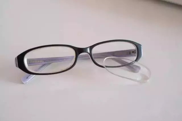 卫星锅机顶盒接收不到信号怎么办,广电机顶盒接收不到信号怎么回事