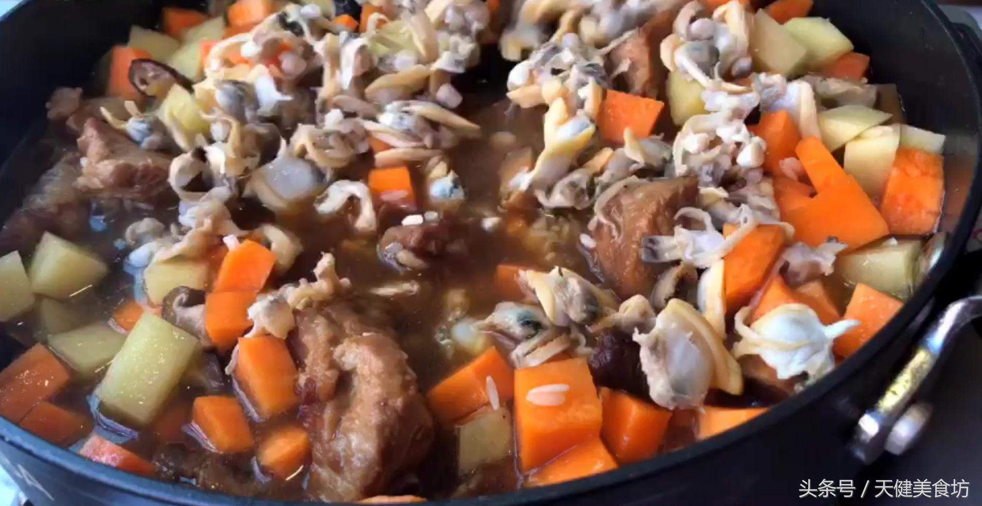 怎么用电饭煲做排骨饭视频窍门,用电饭锅做排骨焖饭怎么做好吃