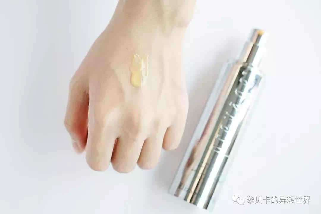 出油毛孔大补什么,出油推荐护肤品