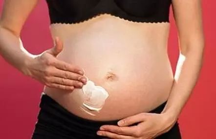 孕妇肚皮痒痒抹什么药,肚皮痒痒孕妈别慌