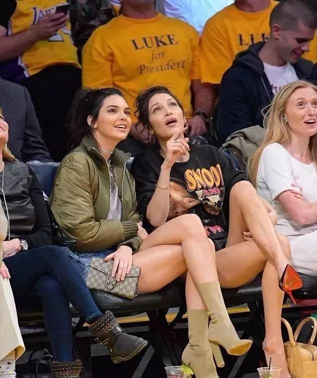 测测你是不是直男或者直女,不穷不丑