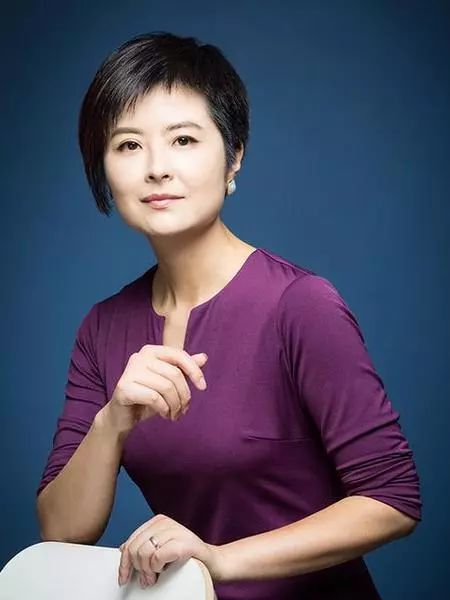 创业中最漂亮的女人,中国十大创业风云人物女性