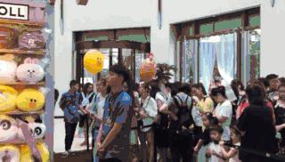 在电商的冲击下实体店该如何生存,实体店真的被电商击垮了吗