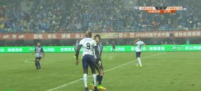 世界足坛十大假动作,郜林世界波绝杀恒大卫冕中超