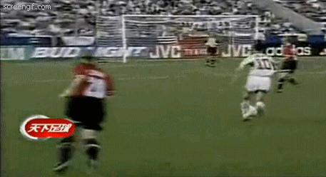 女足史上最强10号，曾讽足协有人该枪毙，为国征战37岁才生子