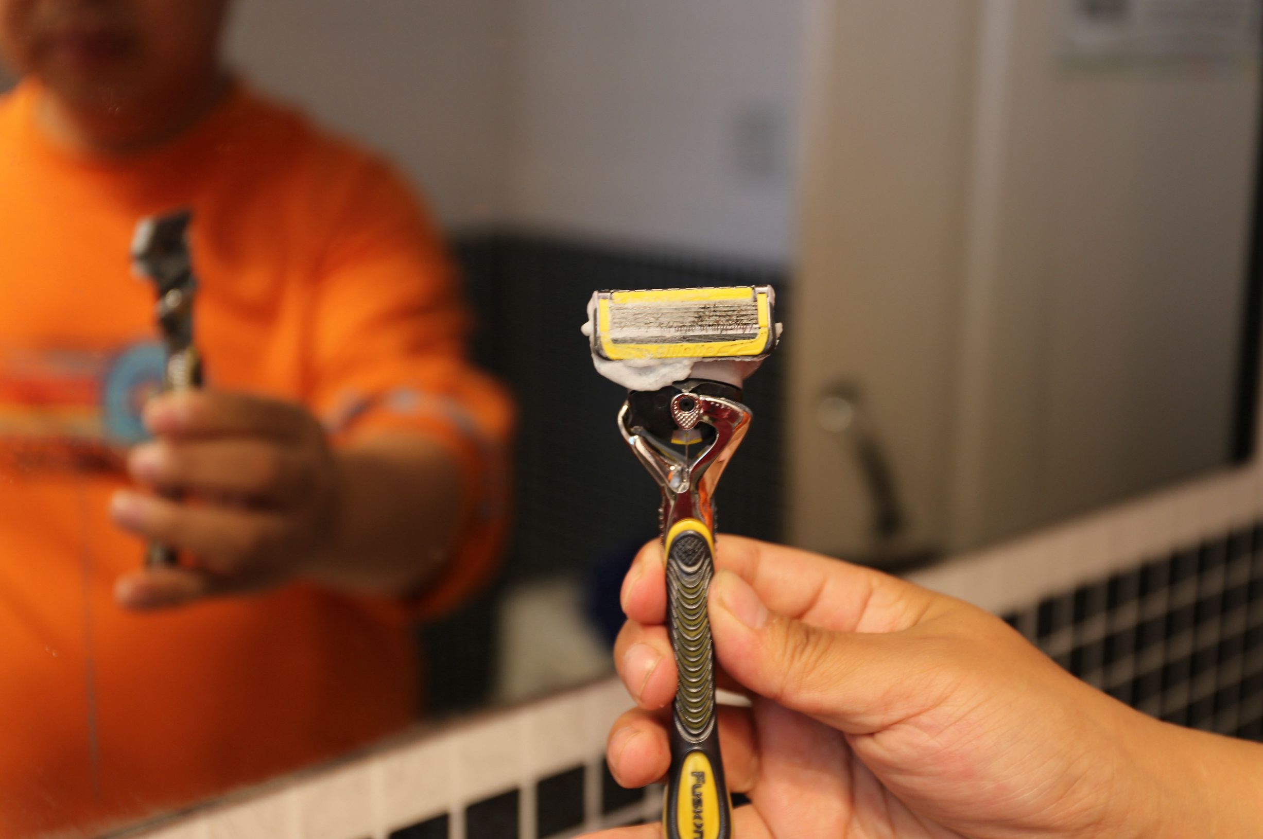 吉列致护和锋隐的区别,吉列锋隐致顺刀头可以通用么