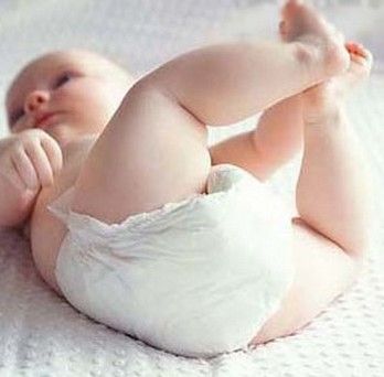 宝宝穿纸尿裤红肿怎么回事,宝宝用纸尿裤起水泡破皮怎么办