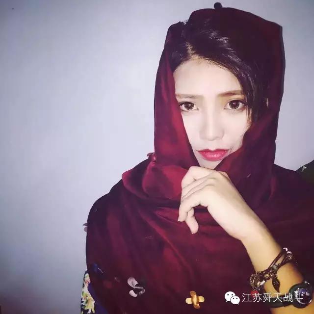 pptv女主播唐艺榕抖音号,唐艺榕为什么被称为浴室歌姬