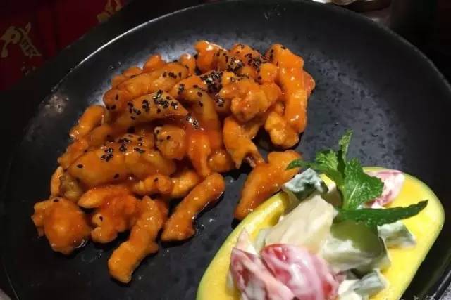 成都麓湖生态城美食街,成都有哪些大学城美食街