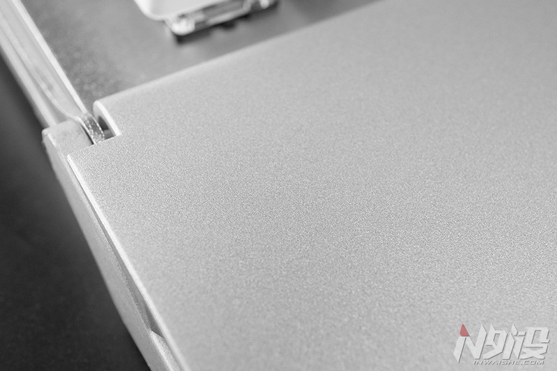 自带手托防尘罩的机械键盘,蝙蝠骑士机械键盘拆解