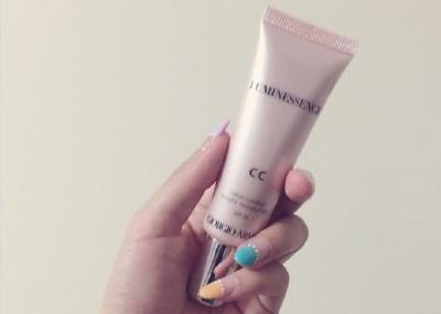 阿玛尼粉底液适合什么肤质,阿玛尼的底妆