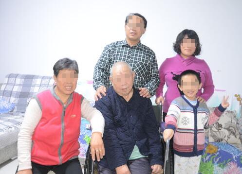 骑行撞倒老奶奶,家有儿女刘星骑车撞到老奶奶