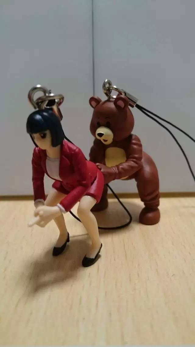 如此妖寿的魔性扭蛋，被集体*菊爆**我却很想买是为何？