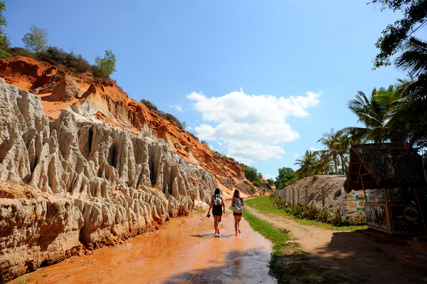 越南美奈溪美景,越南美奈越南语