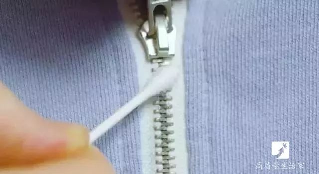 新鞋太挤脚怎么办,休闲鞋有点挤脚怎么办小妙招