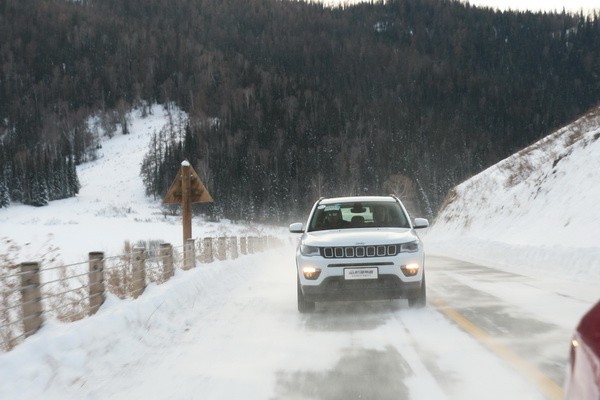 jeep4x4试驾,jeeplimited4x4