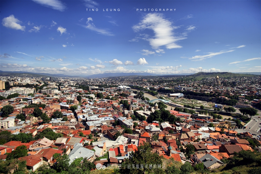 这个只有1/3个广东省大小的国家,好