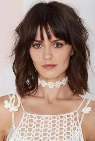 戴什么饰品好看又洋气,如何好看又不夸张的戴首饰