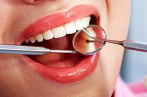 牙龈肿痛怎么消肿喝水都疼,牙龈肿痛喝水都疼应该喝什么药