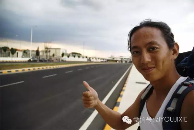 老顽童们一起开心快乐,老顽童们快乐生活