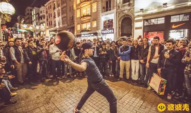 内马尔街头足球集锦,内马尔佩服c罗