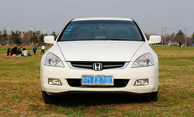 七代雅阁和八代雅阁驾驶感受,七代雅阁空间对比