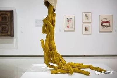 凤凰艺术｜陆蓉之：女神草间弥生，刚刚跨入89岁生日