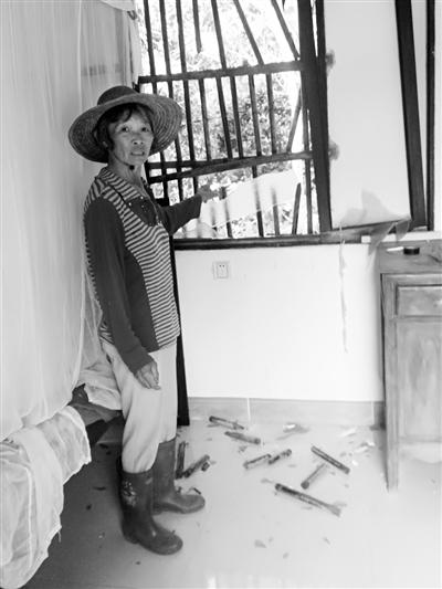 男子因买彩票欠钱玩“失踪”家中多次遭打砸喷油漆