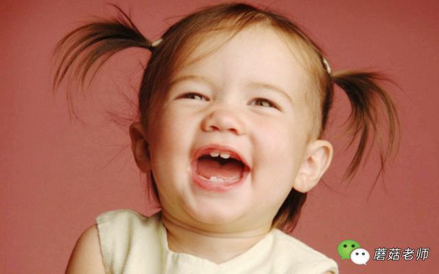 宝宝长乳牙吃奶会咬怎么办,宝宝长牙齿喂奶咬奶嘴怎么办