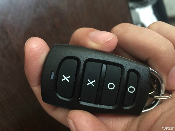 k5改装轮毂18寸一套多少钱,16款起亚k5改装中控多少钱