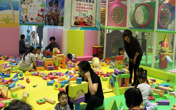 深圳大沙河生态长廊儿童乐园,深圳罗湖宝能环球汇儿童乐园