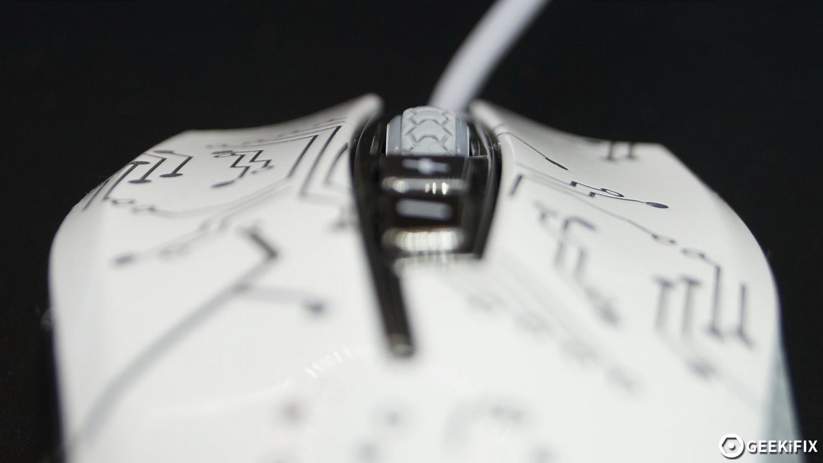 狼蛛天脊鼠标怎么样,雷蛇狼蛛鼠标拆解