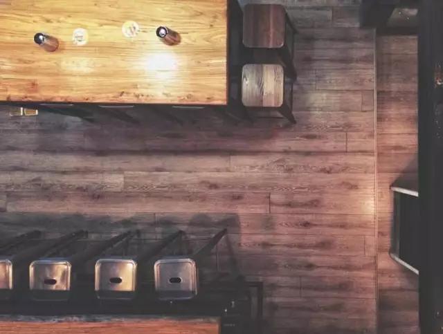 试醉|30年酒吧白泡了！直到这9瓶啤酒帮我安上装逼小马达