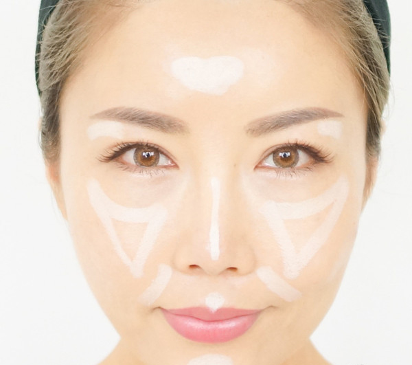 爱丽小屋三色修容教程,爱丽小屋双头高光阴影修容棒