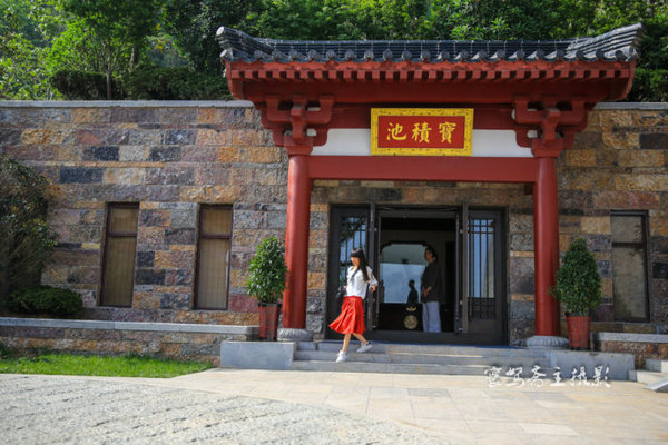 在酒店体验下厨的感受,在温泉池享受视觉与味觉双重盛宴