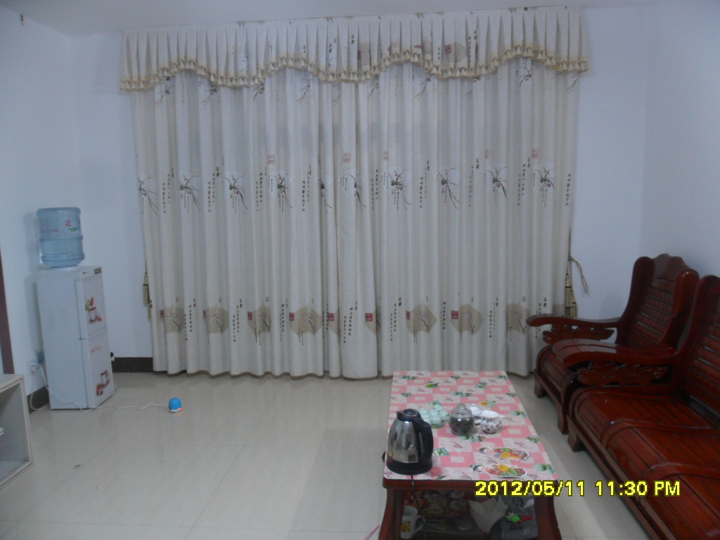 商品房3室一厅的装修图纸,1楼110平方4房1厅装修图纸