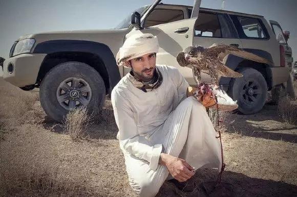 一广州人去迪拜，但最后回来哭着说