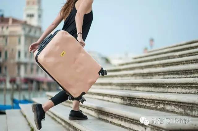 我的行李箱装不下太多回忆,我的行李箱装不下诗和远方