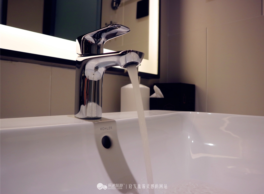 做一家有品质有温度的酒店,轻奢酒店大堂办公