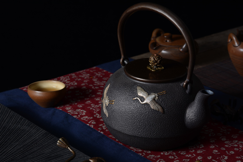 国产铁壶与日本铁壶,选国产还是日系