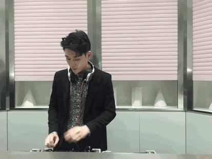 有没有必要买100多块的墨镜,为什么不能买便宜的墨镜