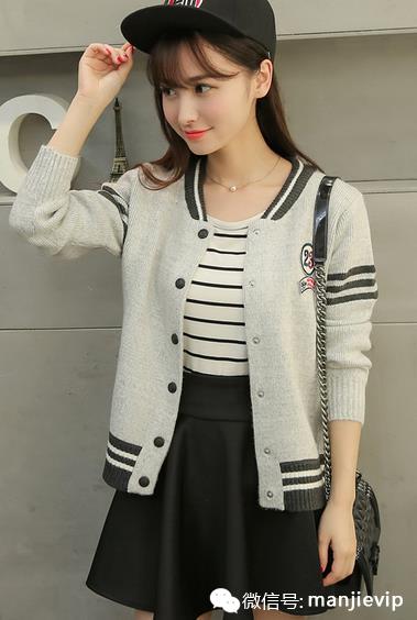 圆脸形象改造与穿衣搭配,大圆脸穿什么衣服显脸小