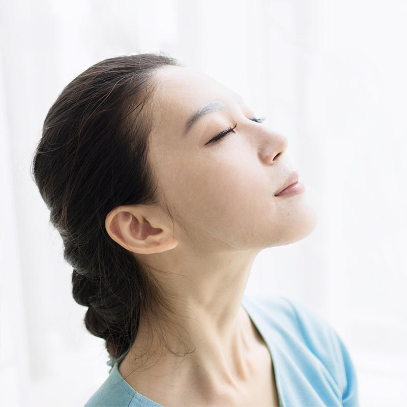 脸上长痘出油毛孔粗大咋办,出油长痘用什么产品护肤