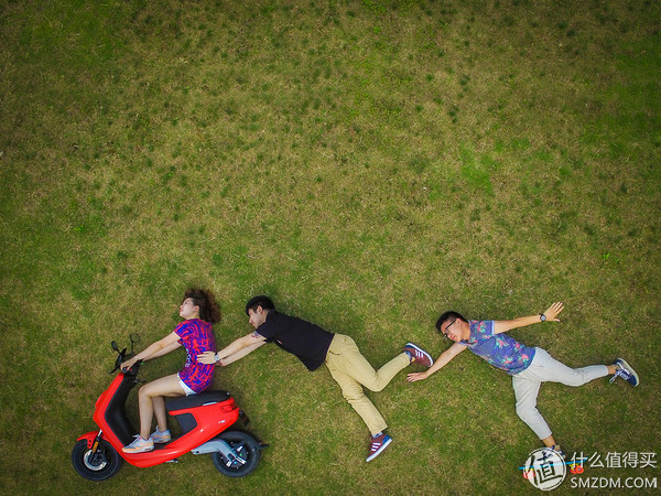 城市穿梭小精灵电动车,小牛电动车m1深度试驾体验