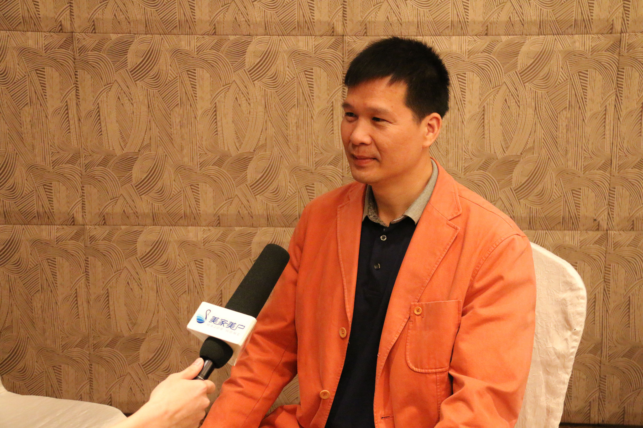 立足东升，开创中国门业新模式——访中国·东升门业最“牛”掌门