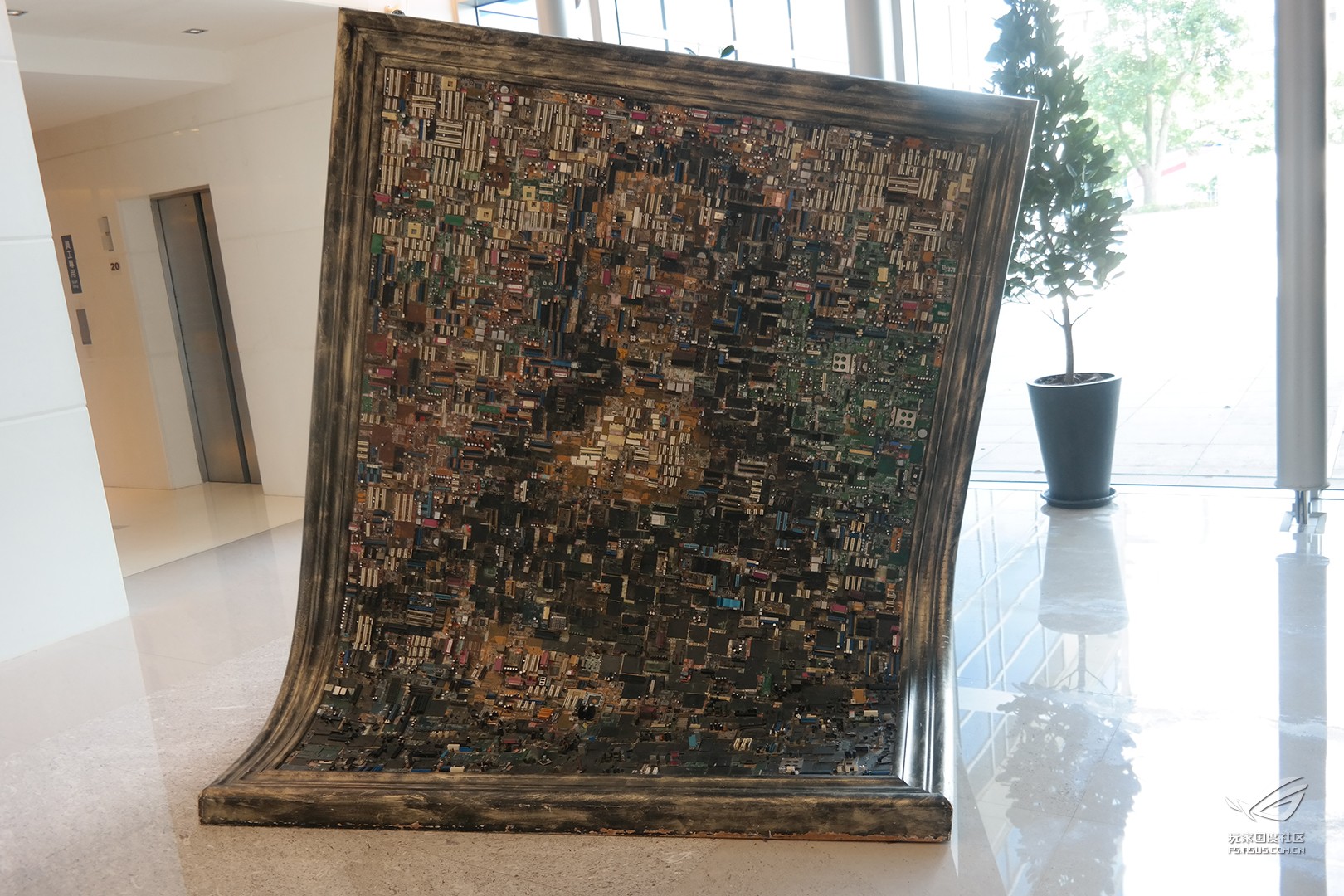 rog败家国度外设,rog败家之眼华硕主机